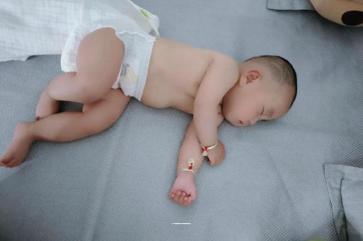 天门宝宝鼻子不通气 天门宝宝鼻子不通气